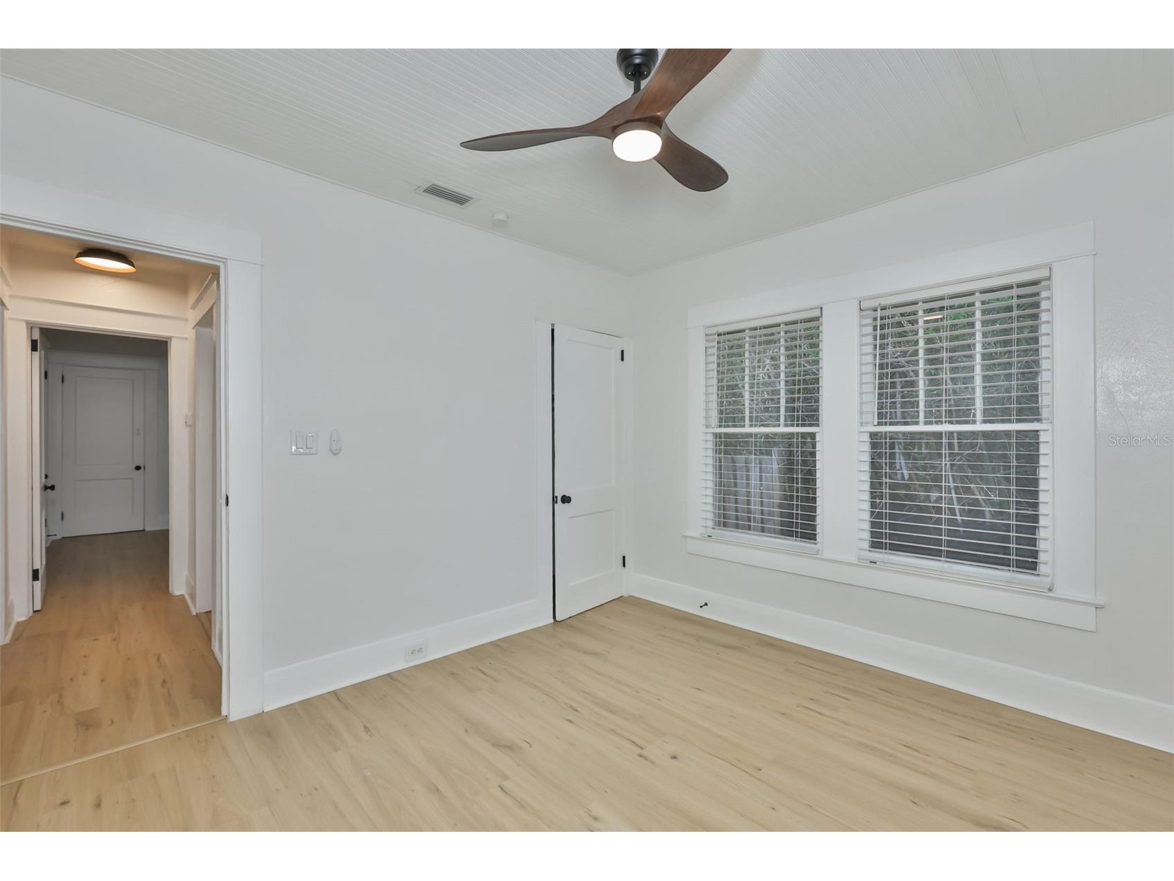 902 W Columbus Drive Tampa FL 33602 TB8507442 image22
