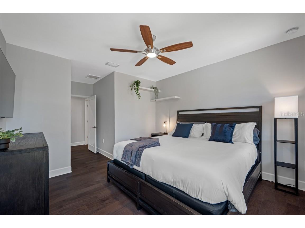 902 W Plymouth Street Tampa FL 33603 TB8449490 image39