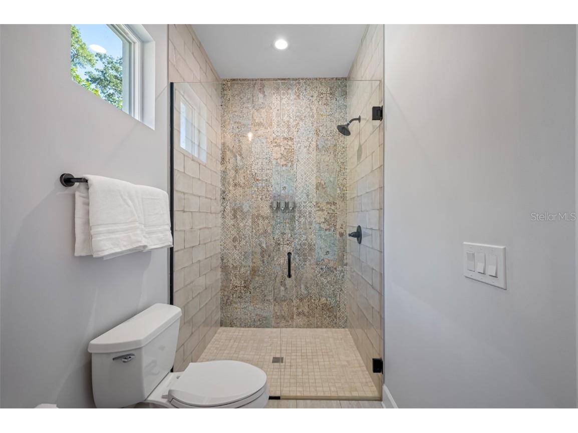 902 W Plymouth Street Tampa FL 33603 TB8449490 image53