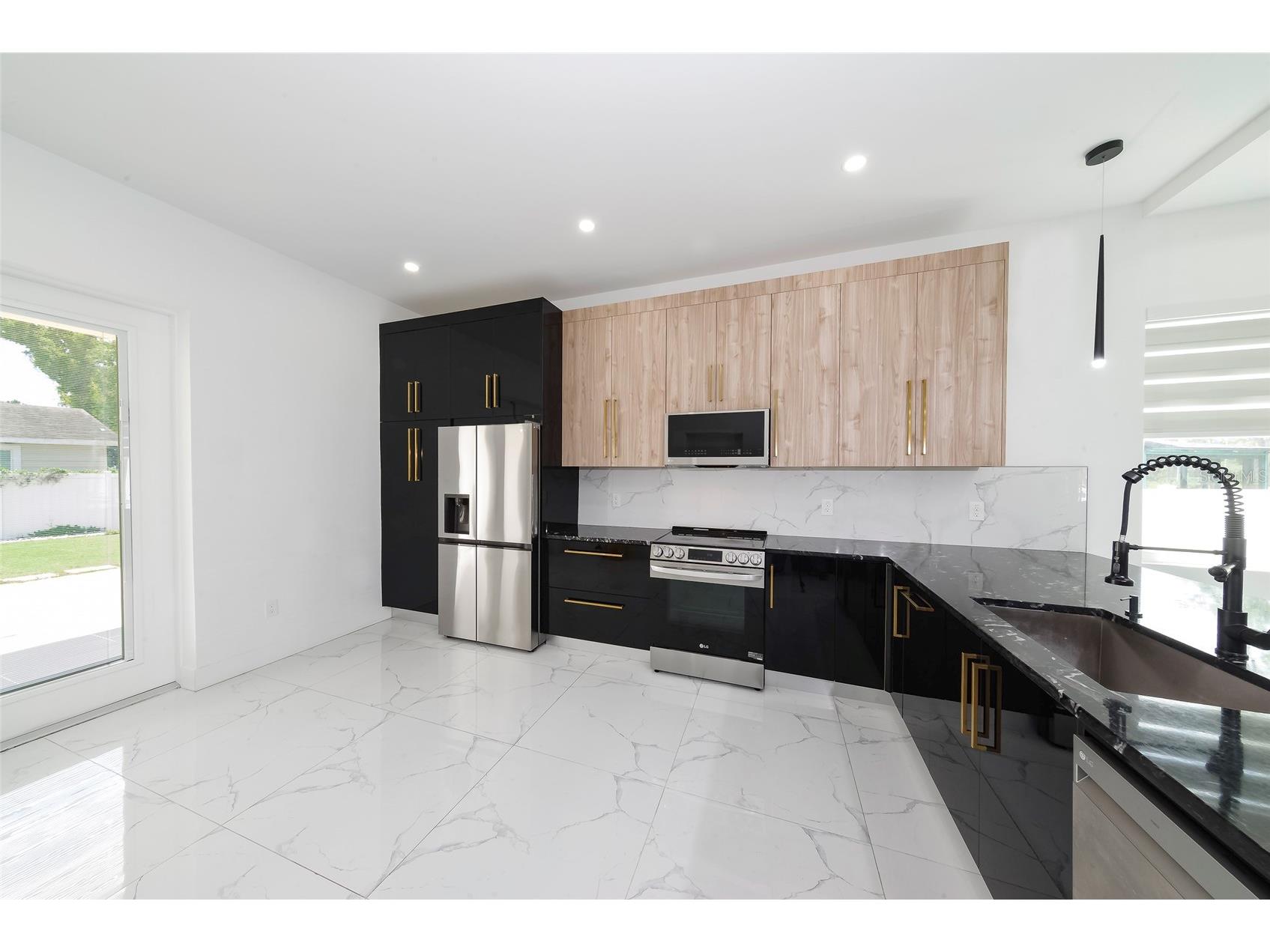 902 W Sligh Avenue Tampa FL 33604 TB8495149 image15