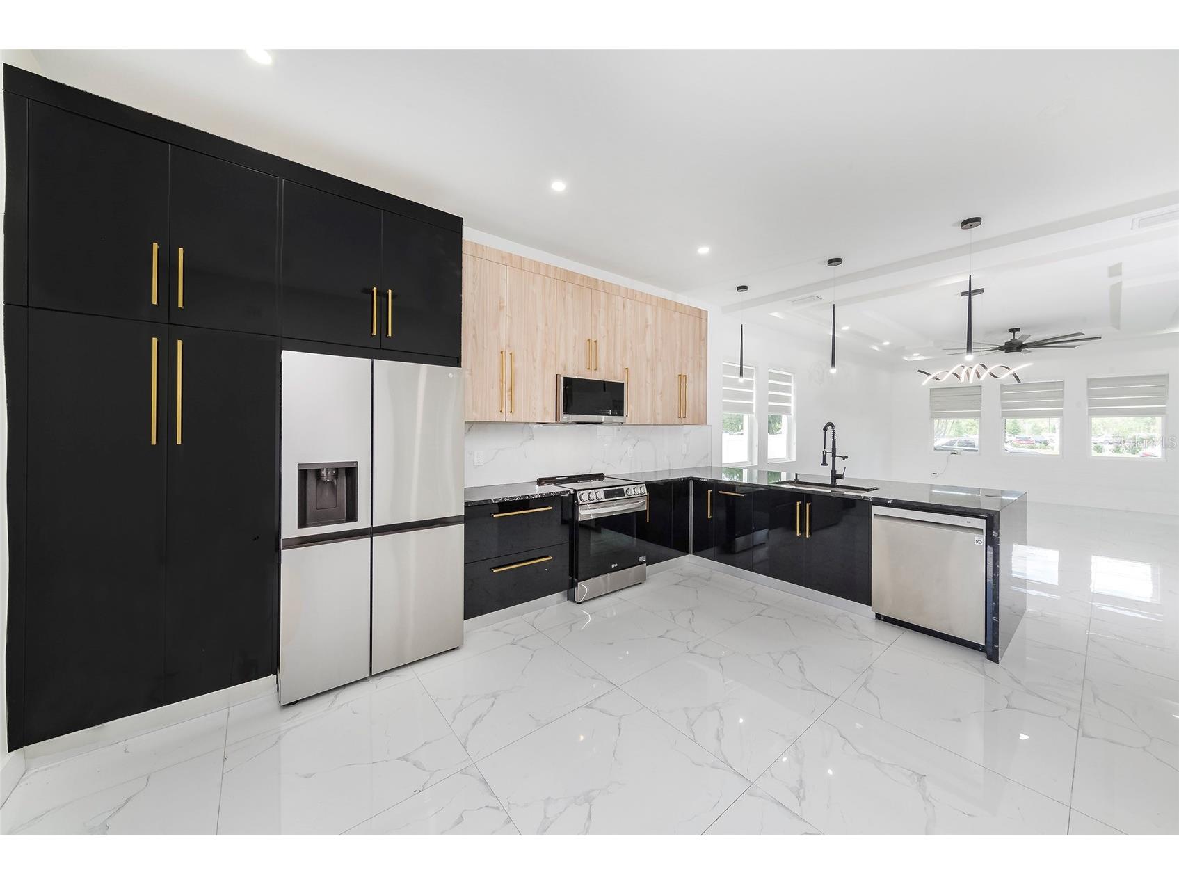 902 W Sligh Avenue Tampa FL 33604 TB8495149 image17