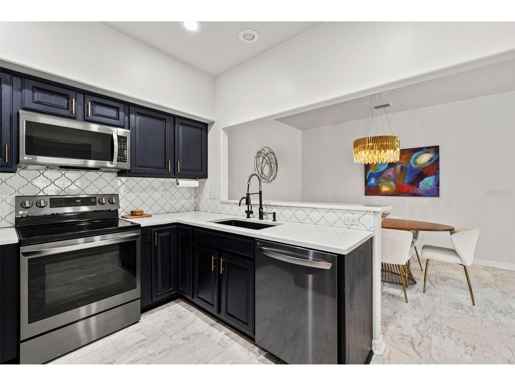 902 Woodbridge Court Safety Harbor FL 34695 TB8521049 image17