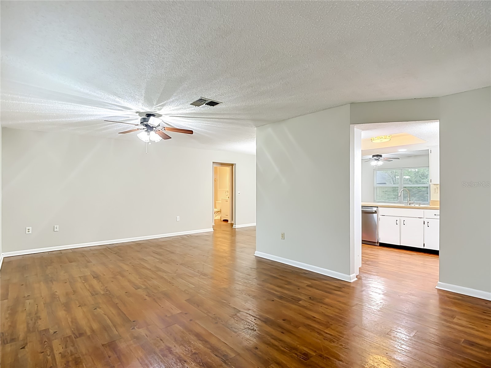 9020 Dorsey Street Spring Hill FL 34608 C7526107 image6