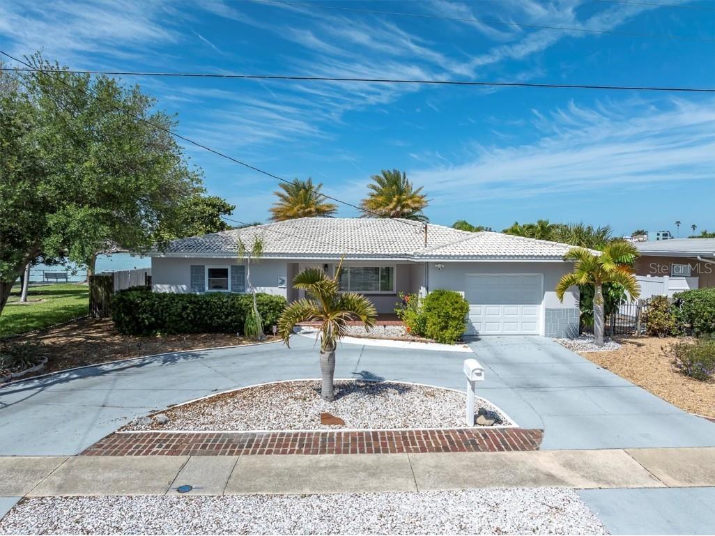 9020 Gulf Boulevard Saint Pete Beach FL 33706 - BLIND PASS T3517018 image1