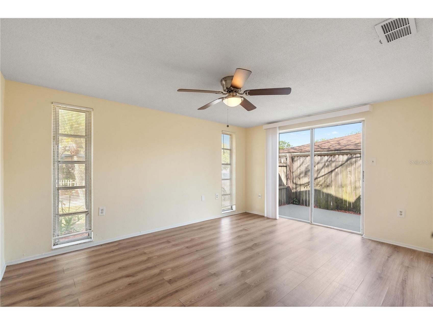 9020 Hunt Club Lane Port Richey FL 34668 W7883846 image13