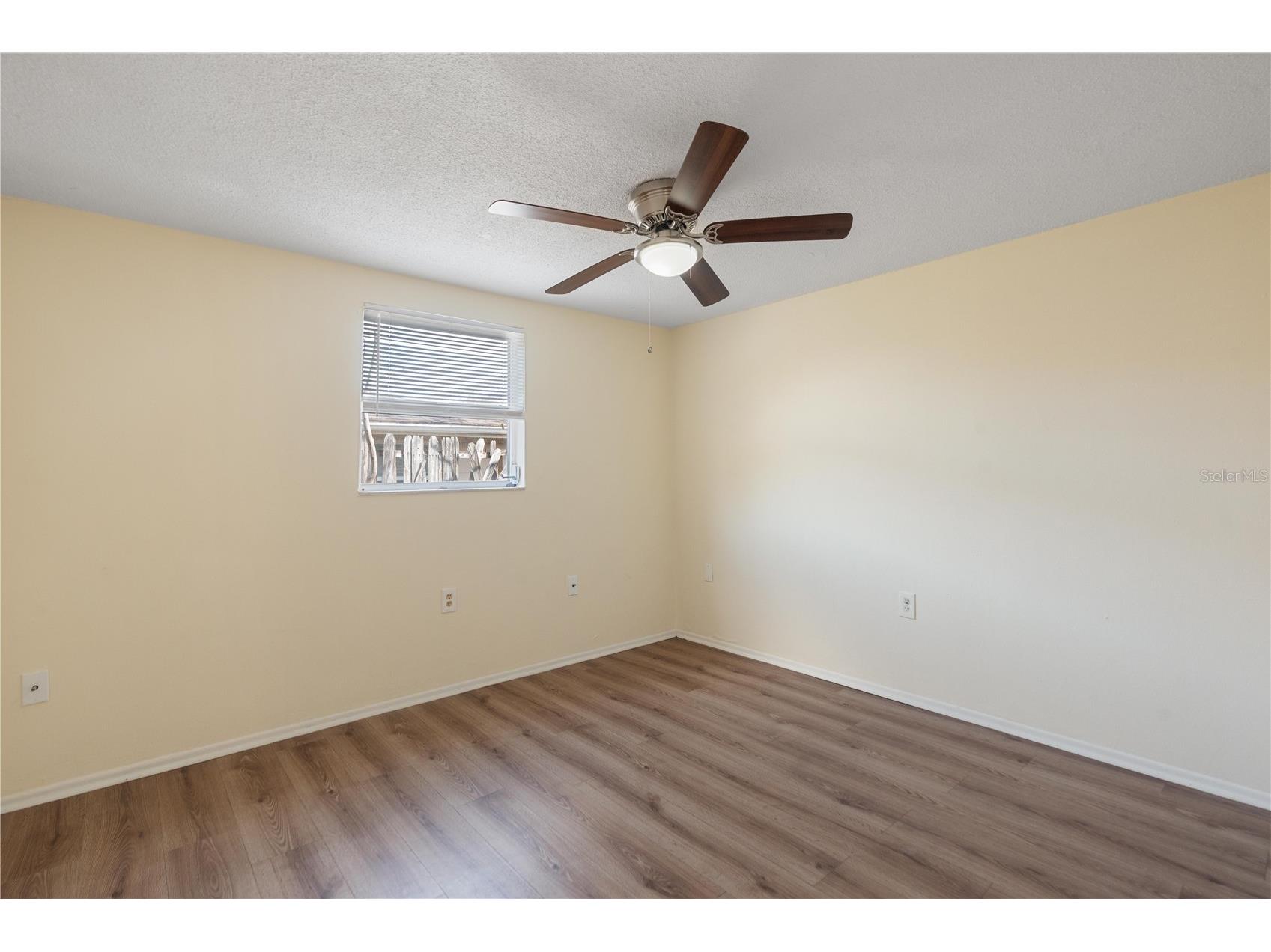 9020 Hunt Club Lane Port Richey FL 34668 W7883846 image16