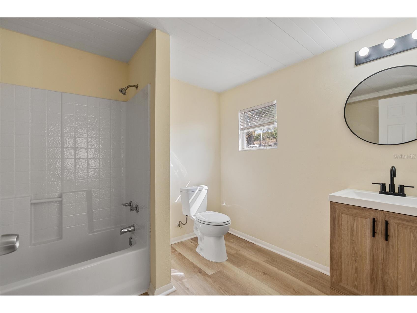 9020 Hunt Club Lane Port Richey FL 34668 W7883846 image21