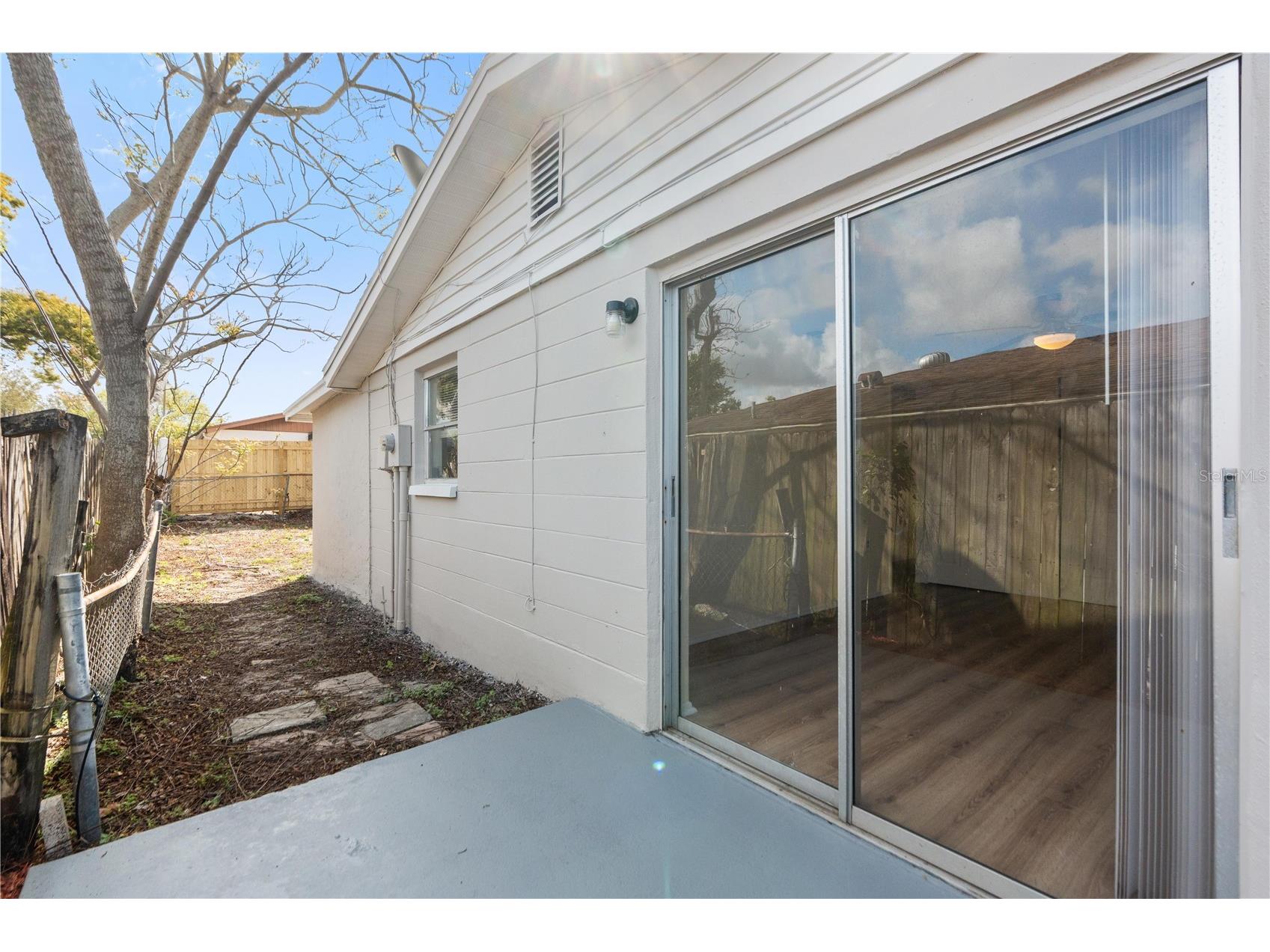 9020 Hunt Club Lane Port Richey FL 34668 W7883846 image22