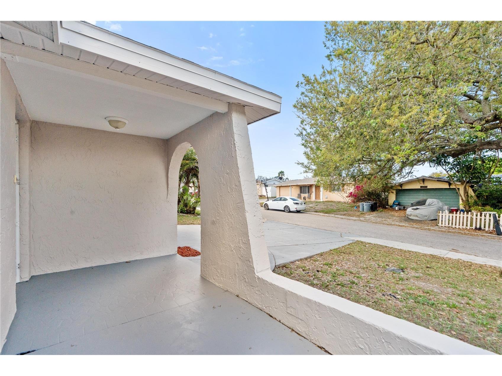 9020 Hunt Club Lane Port Richey FL 34668 W7883846 image3