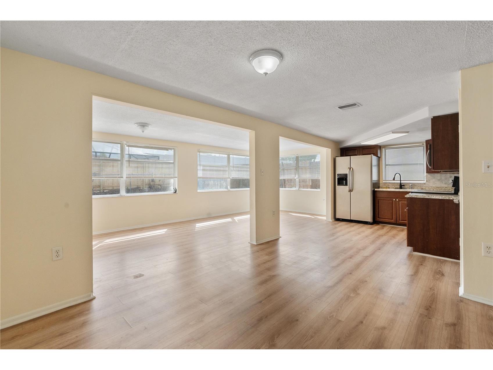 9020 Hunt Club Lane Port Richey FL 34668 W7883846 image6