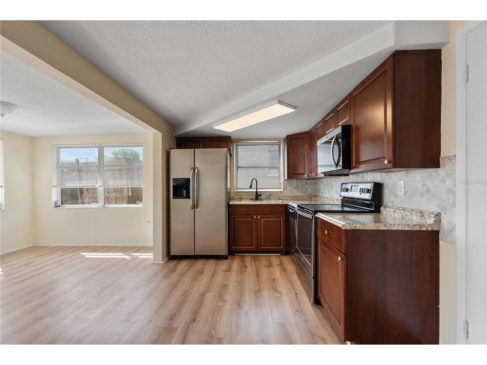 9020 Hunt Club Lane Port Richey FL 34668 W7883846 image8