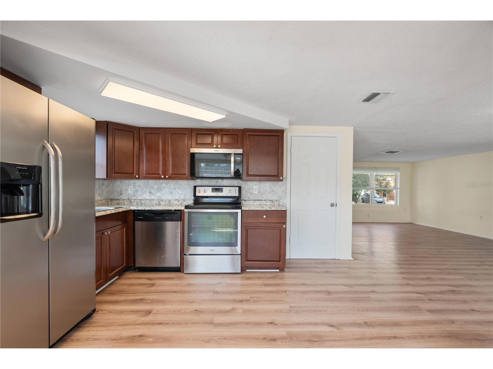 9020 Hunt Club Lane Port Richey FL 34668 W7883846 image9