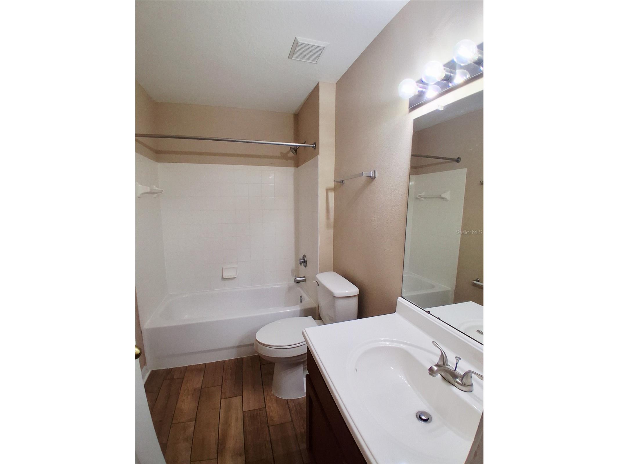 9020 Lake Chase Island Way #9020 Tampa FL 33626 TB8511849 image22