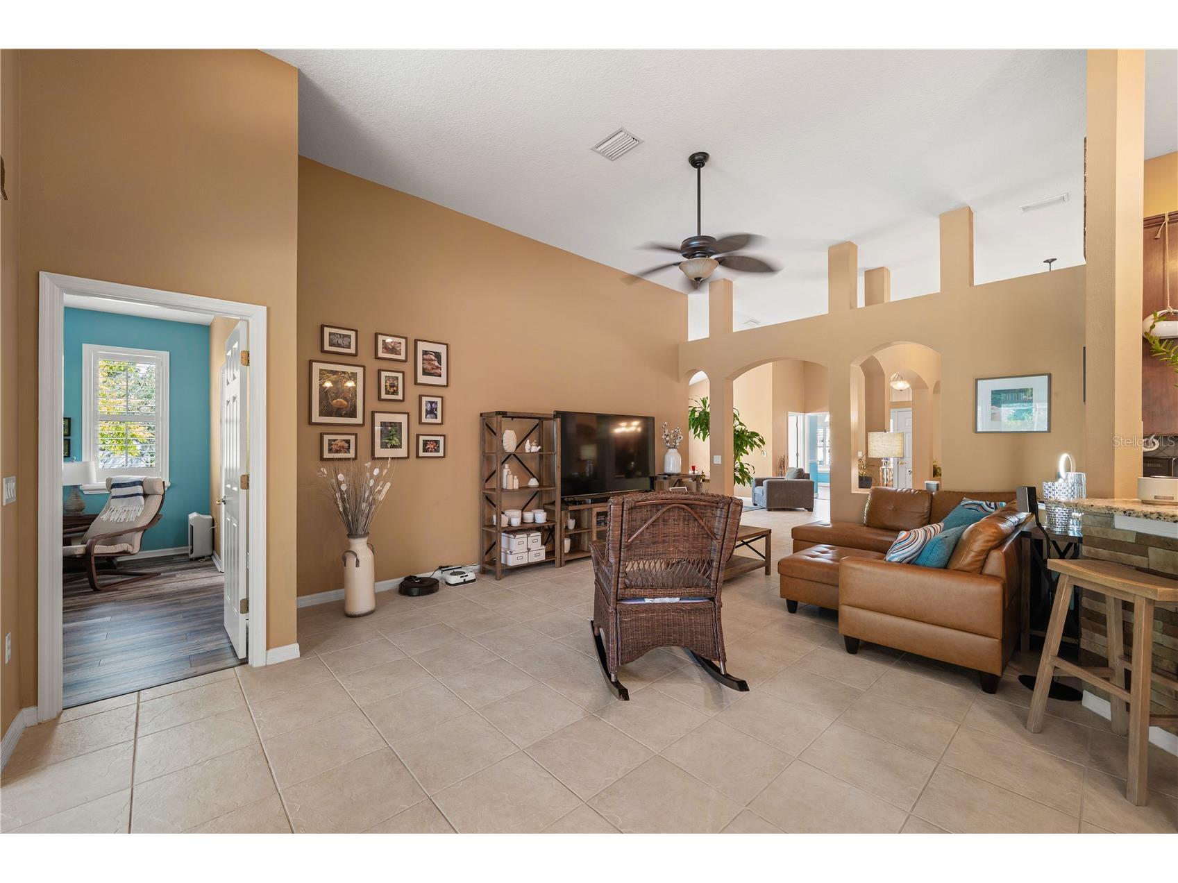 9020 N River Road Tampa FL 33635 TB8436908 image13