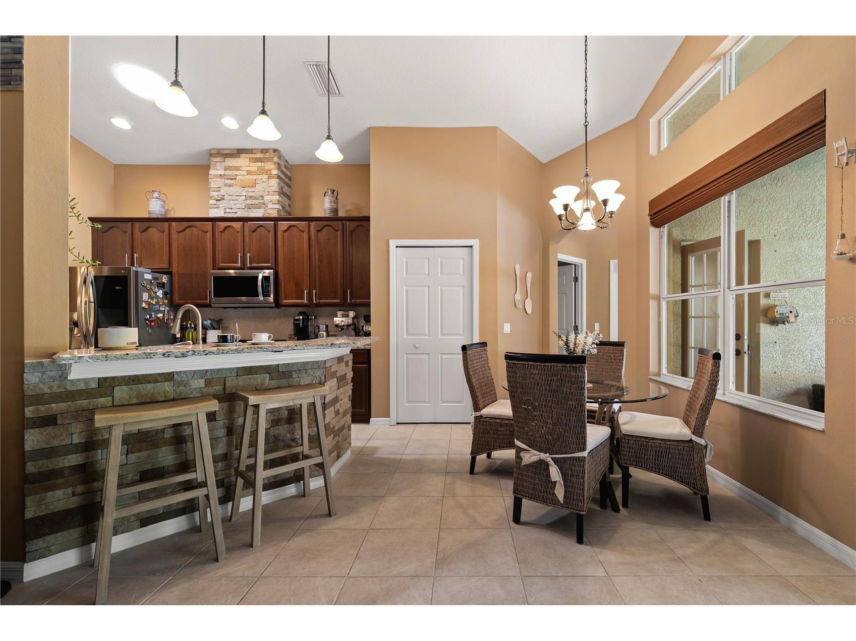 9020 N River Road Tampa FL 33635 TB8436908 image16