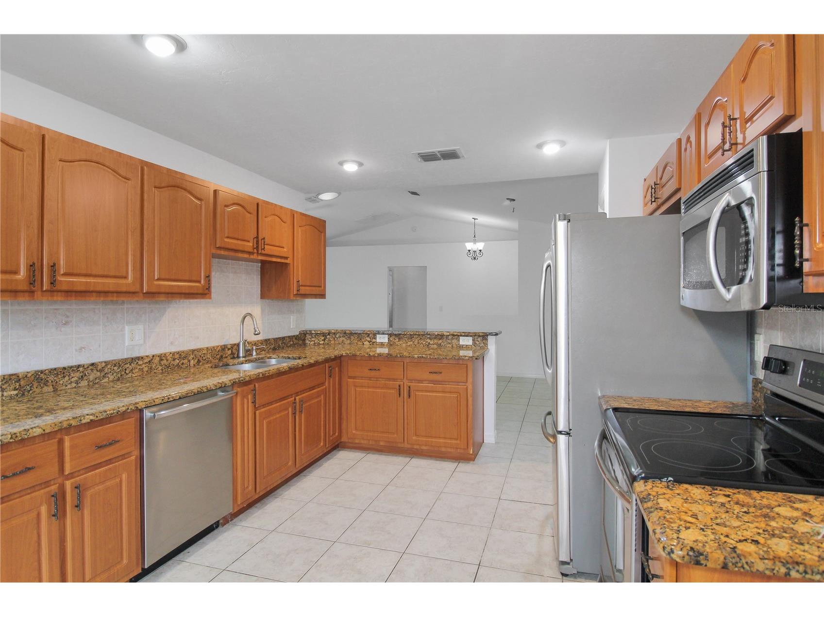 9021 SE 155th Place Summerfield FL 34491 W7881733 image13