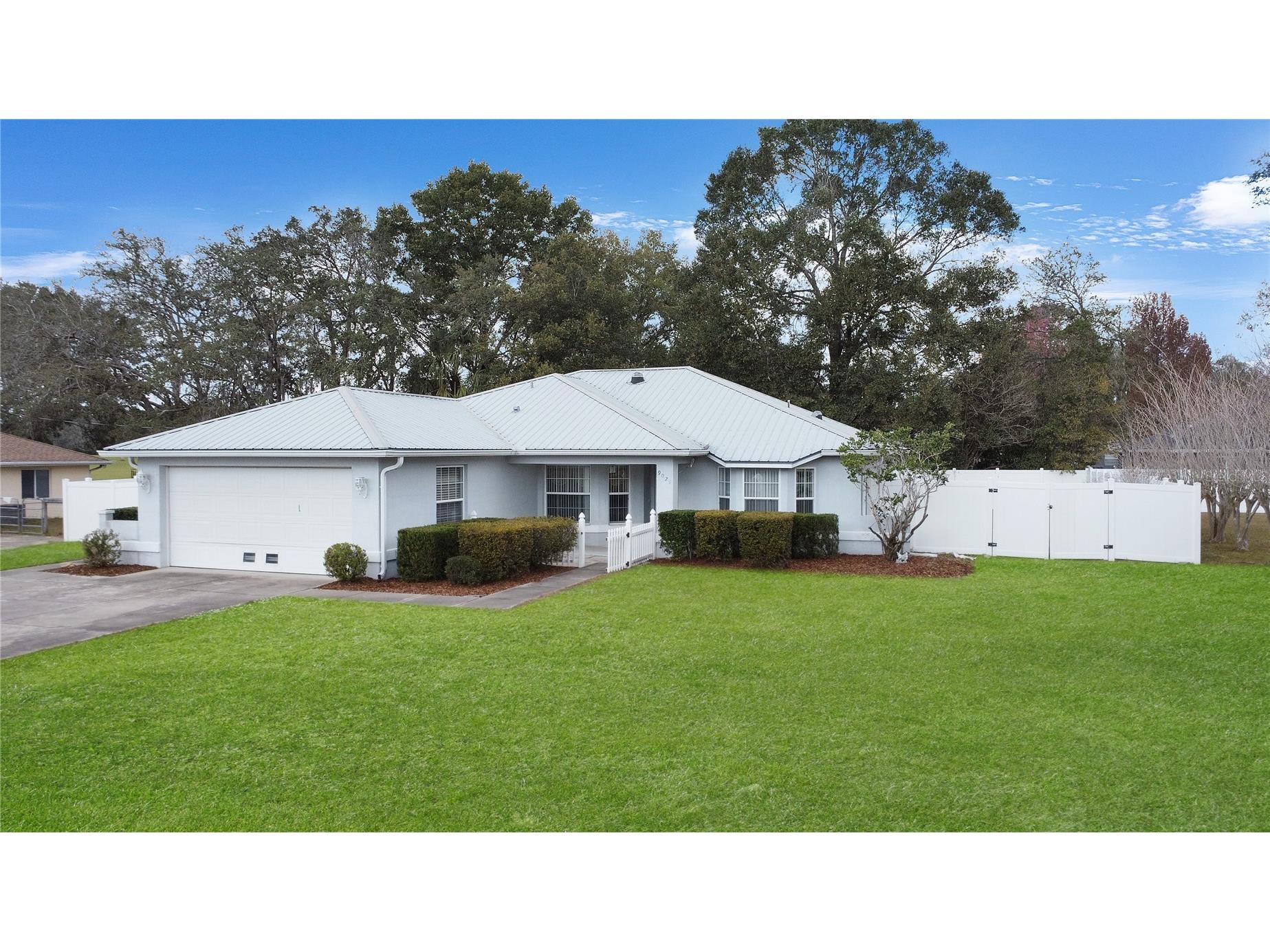 9021 SE 155th Place Summerfield FL 34491 W7881733 image2