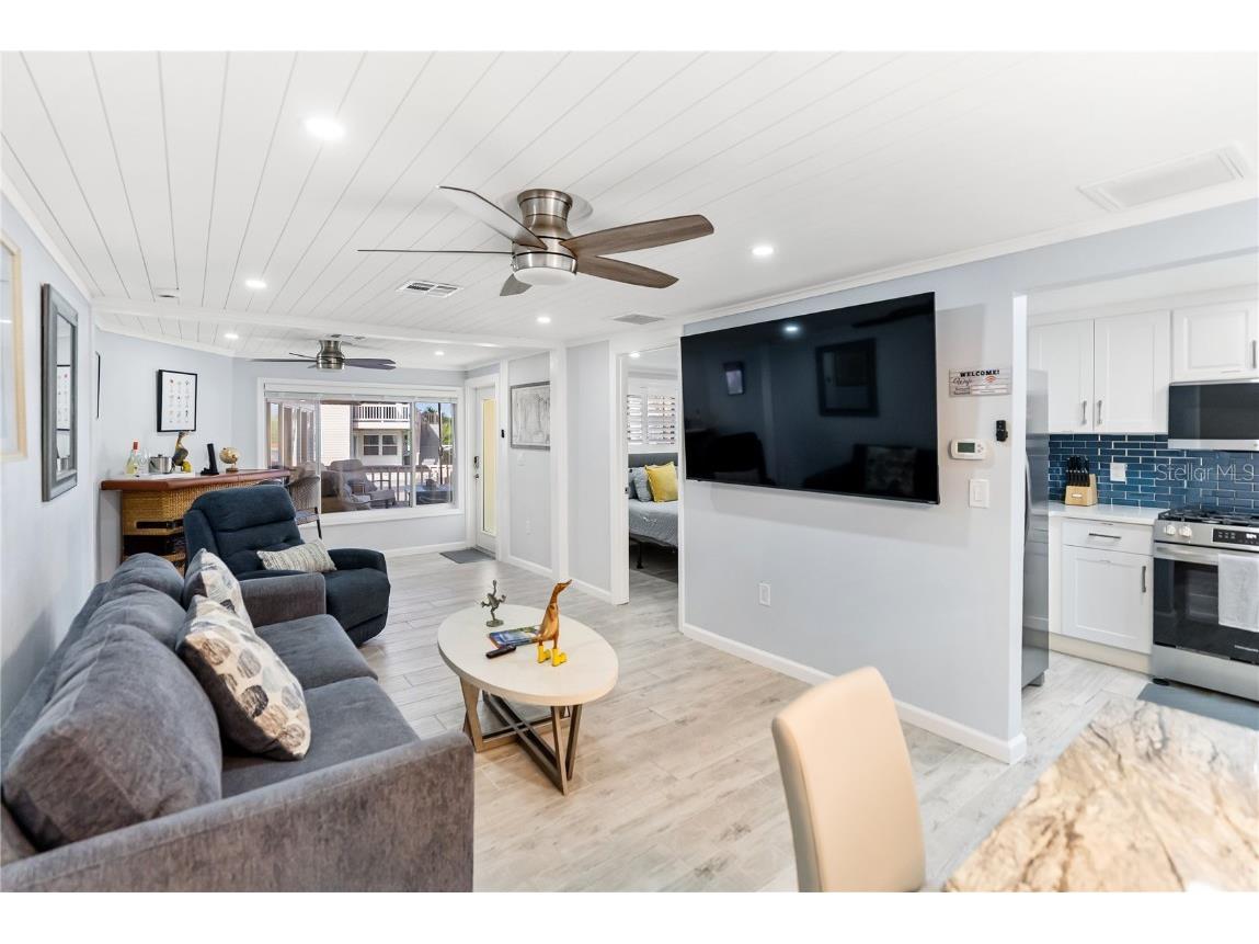 9022 Midnight Pass Road #112 Sarasota FL 34242 A4667321 image12