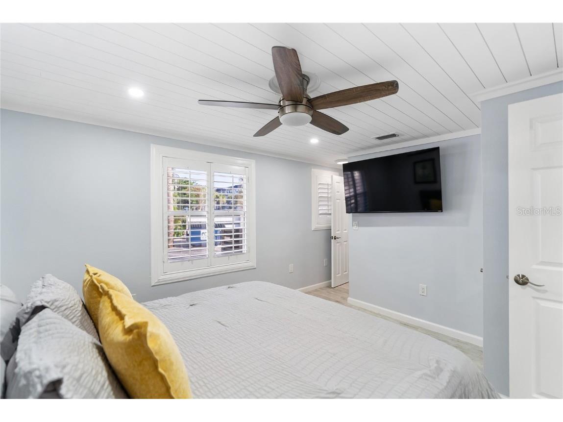 9022 Midnight Pass Road #112 Sarasota FL 34242 A4667321 image18