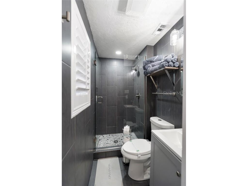 9022 Midnight Pass Road #112 Sarasota FL 34242 A4667321 image19