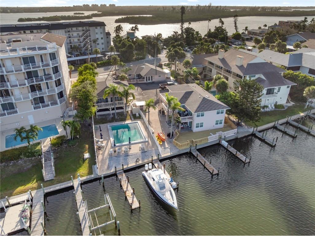 9022 Midnight Pass Road #112 Sarasota FL 34242 A4667321 image2