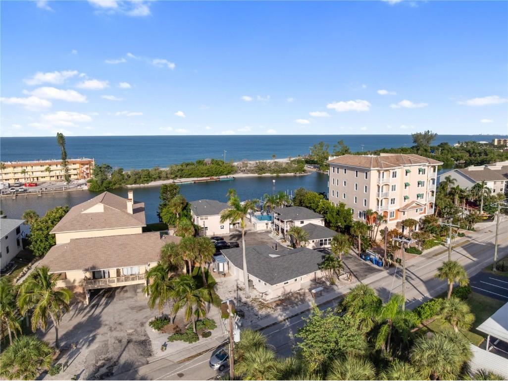 9022 Midnight Pass Road #112 Sarasota FL 34242 A4667321 image27