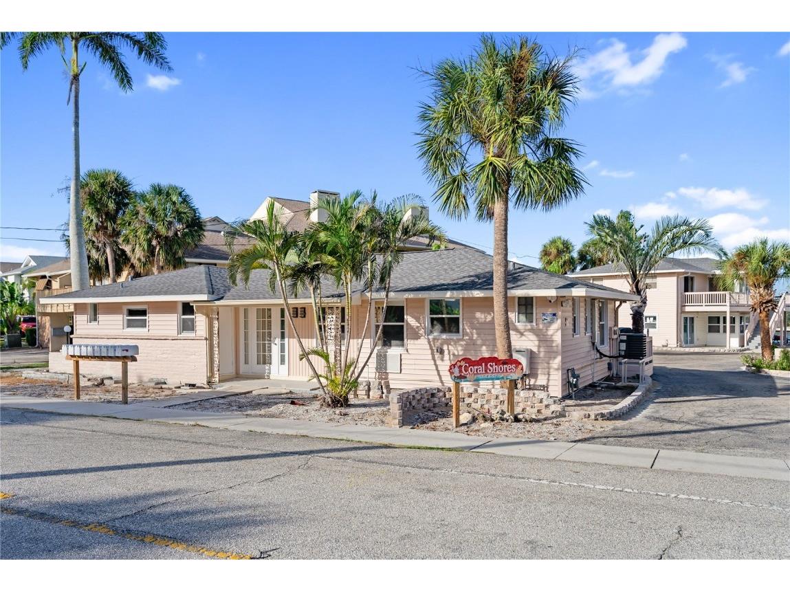 9022 Midnight Pass Road #112 Sarasota FL 34242 A4667321 image32