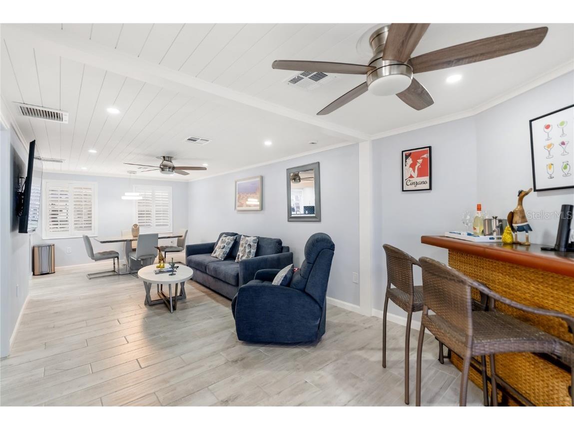 9022 Midnight Pass Road #112 Sarasota FL 34242 A4667321 image5