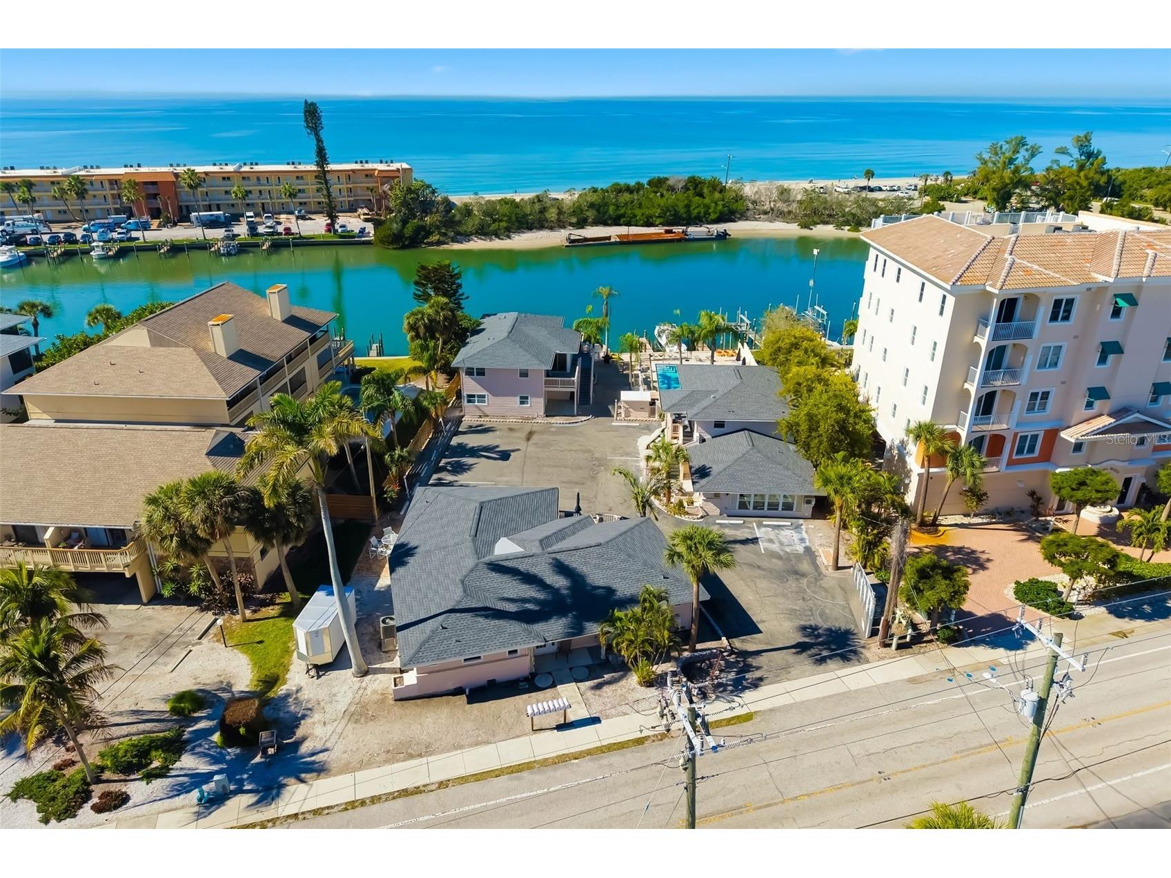 9022 Midnight Pass Road Sarasota FL 34242 A4687297 image17
