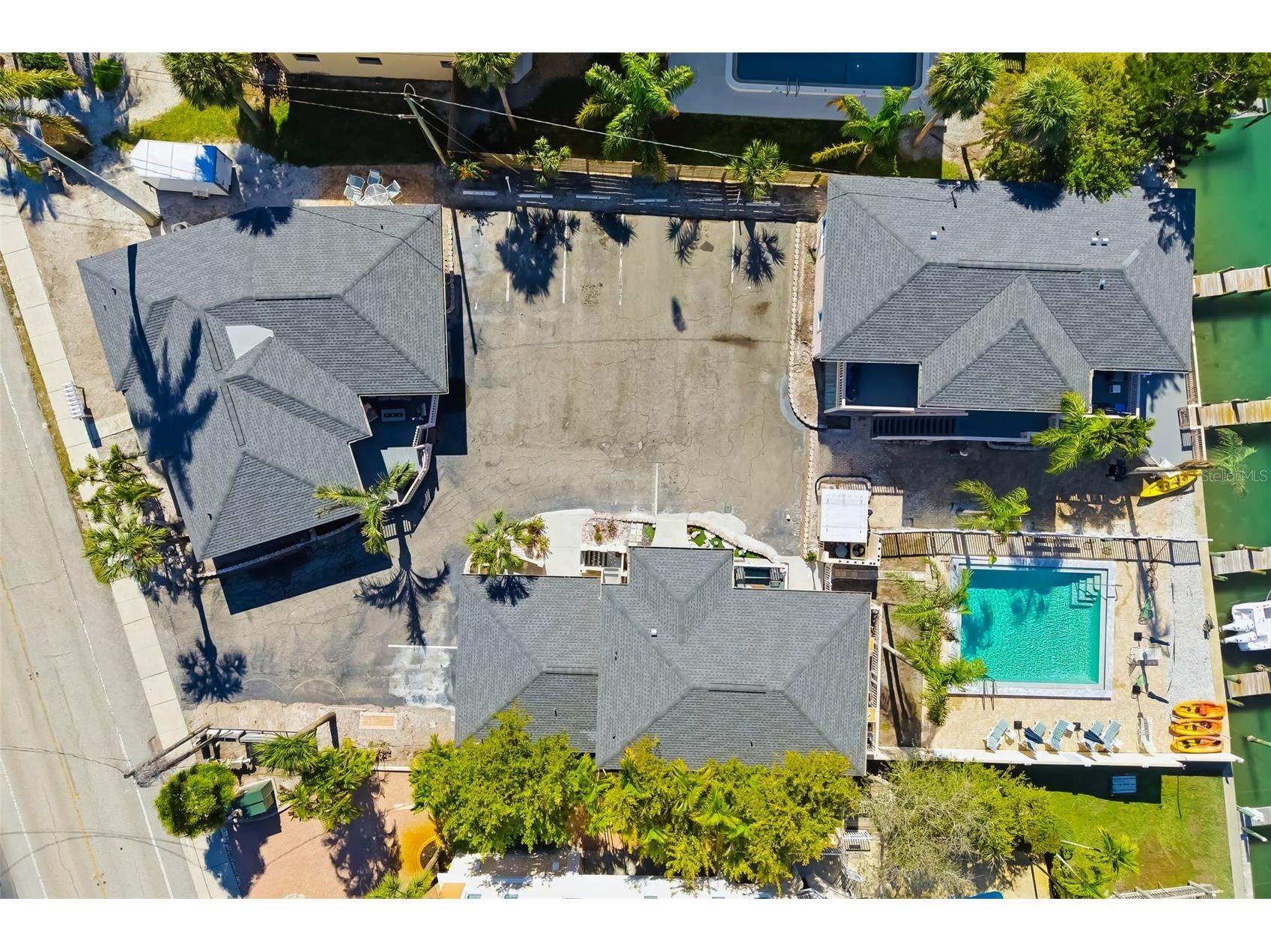 9022 Midnight Pass Road Sarasota FL 34242 A4687297 image19