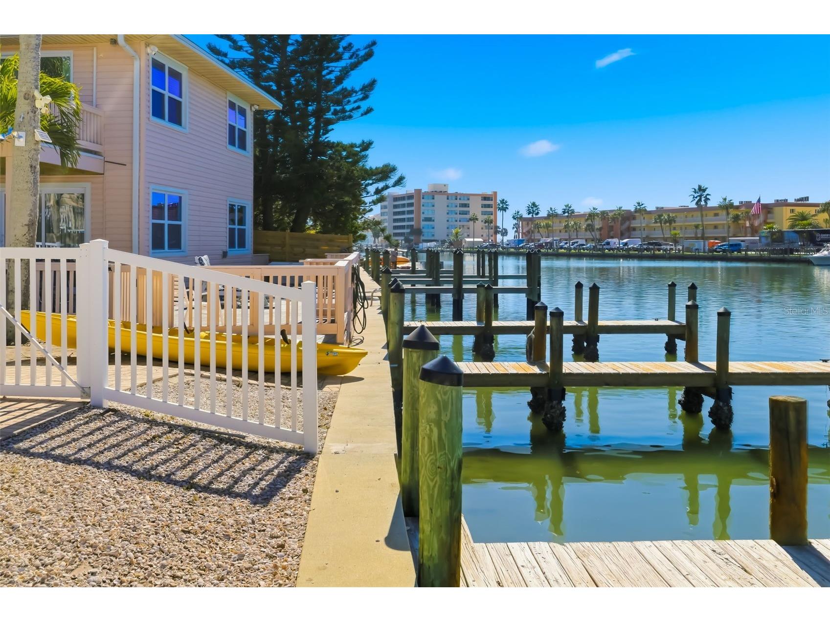 9022 Midnight Pass Road Sarasota FL 34242 A4687297 image20