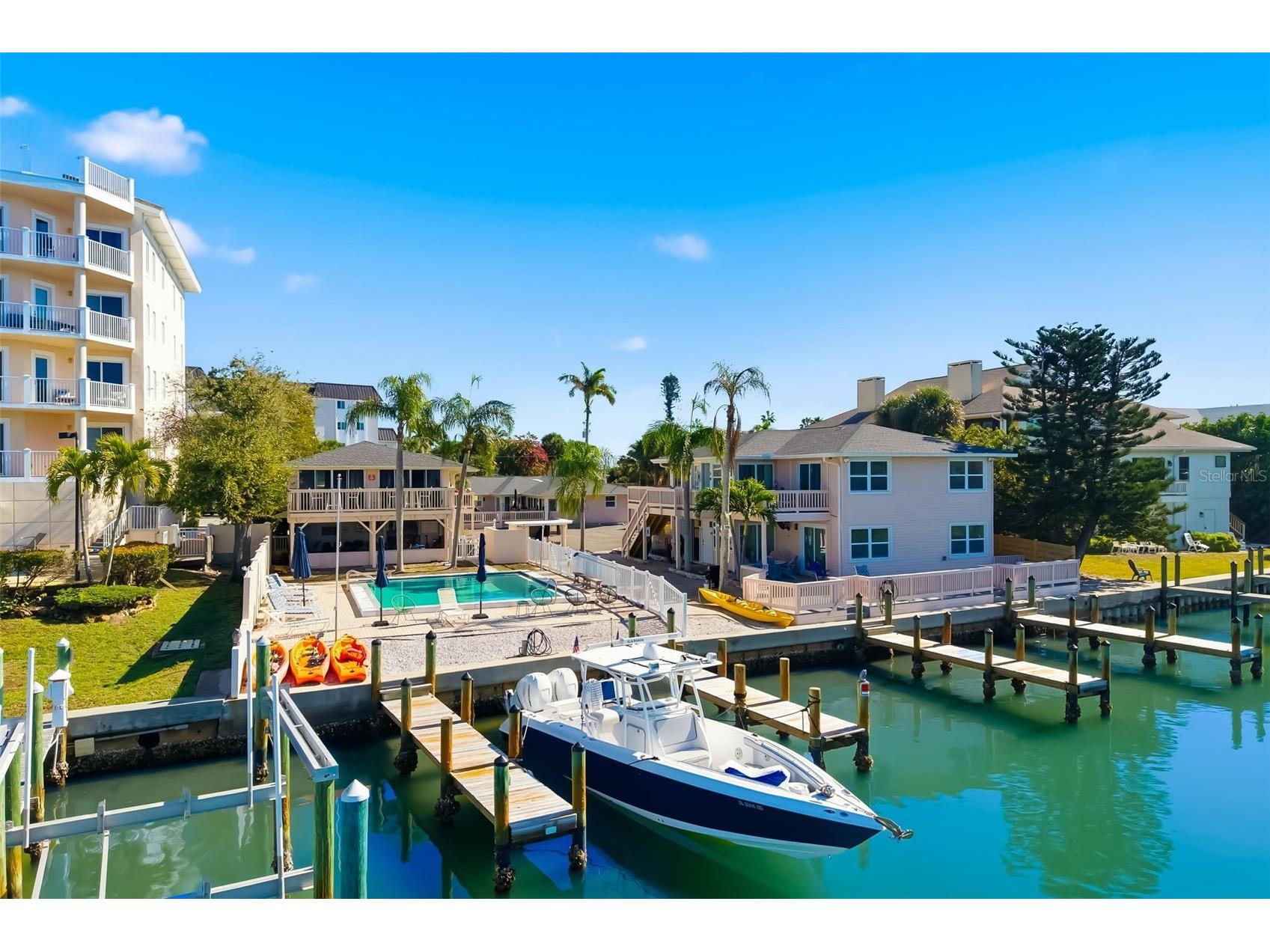 9022 Midnight Pass Road Sarasota FL 34242 A4687297 image3