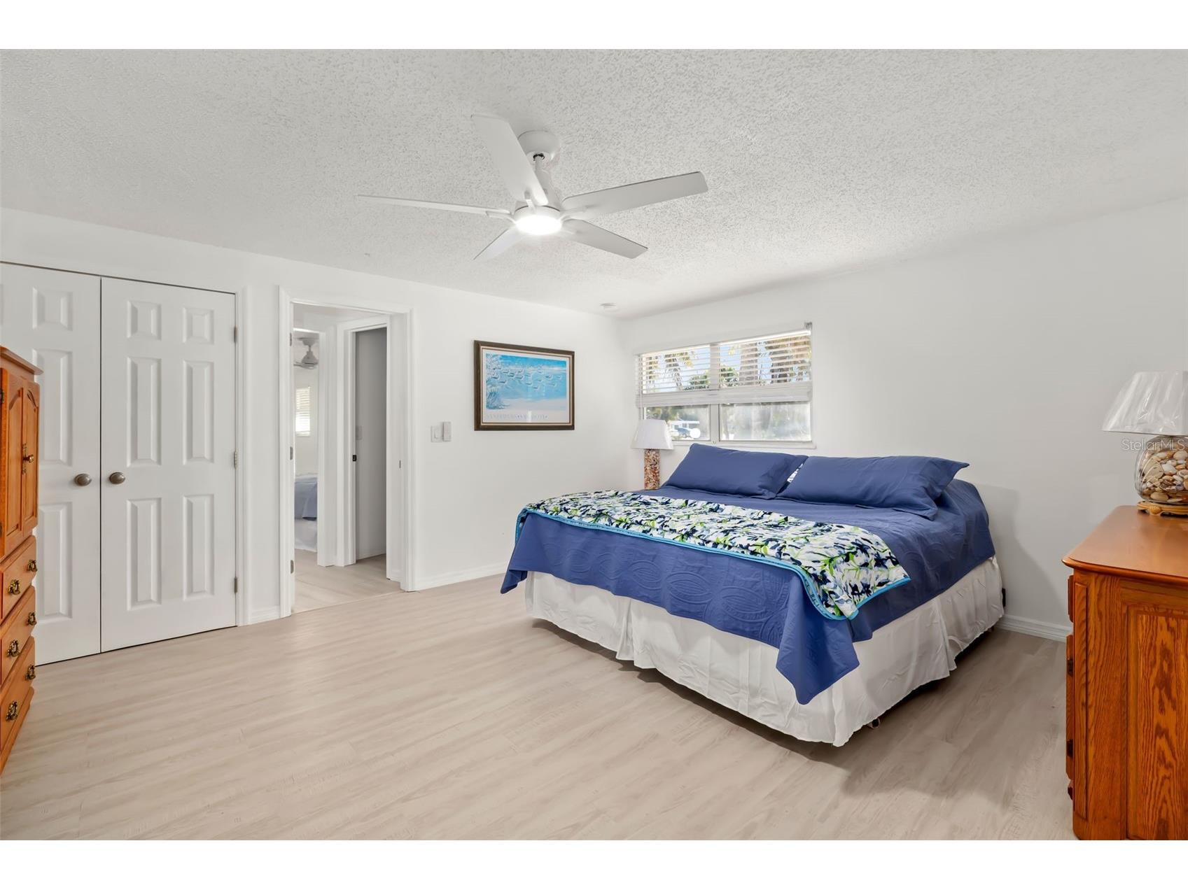 9022 Midnight Pass Road Sarasota FL 34242 A4687297 image52