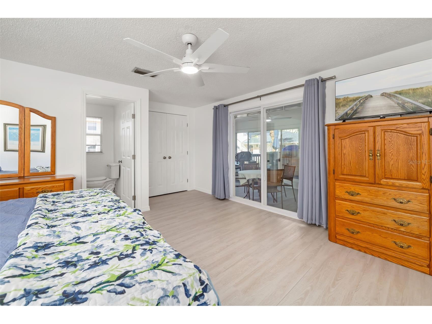 9022 Midnight Pass Road Sarasota FL 34242 A4687297 image56
