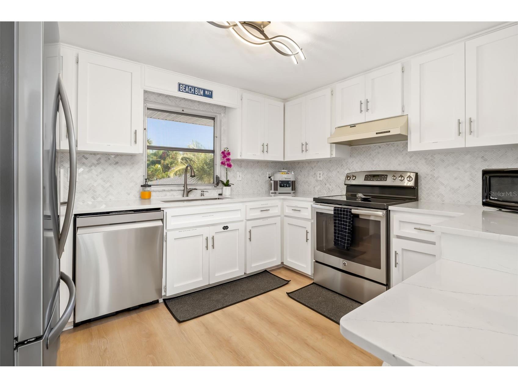 9022 Midnight Pass Road Sarasota FL 34242 A4687297 image72