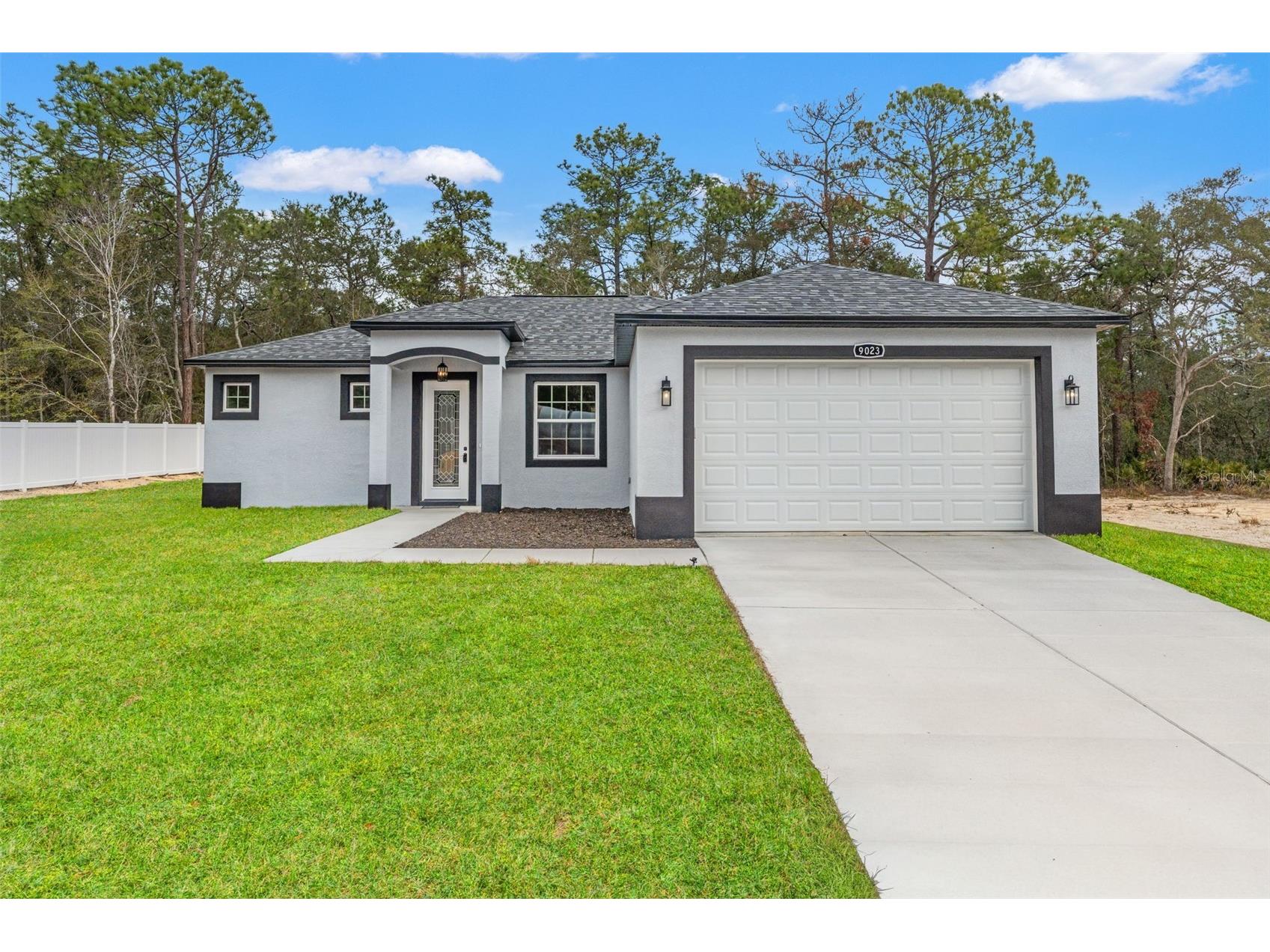 9023 Glenarm Way Weeki Wachee FL 34613 W7882982 image1