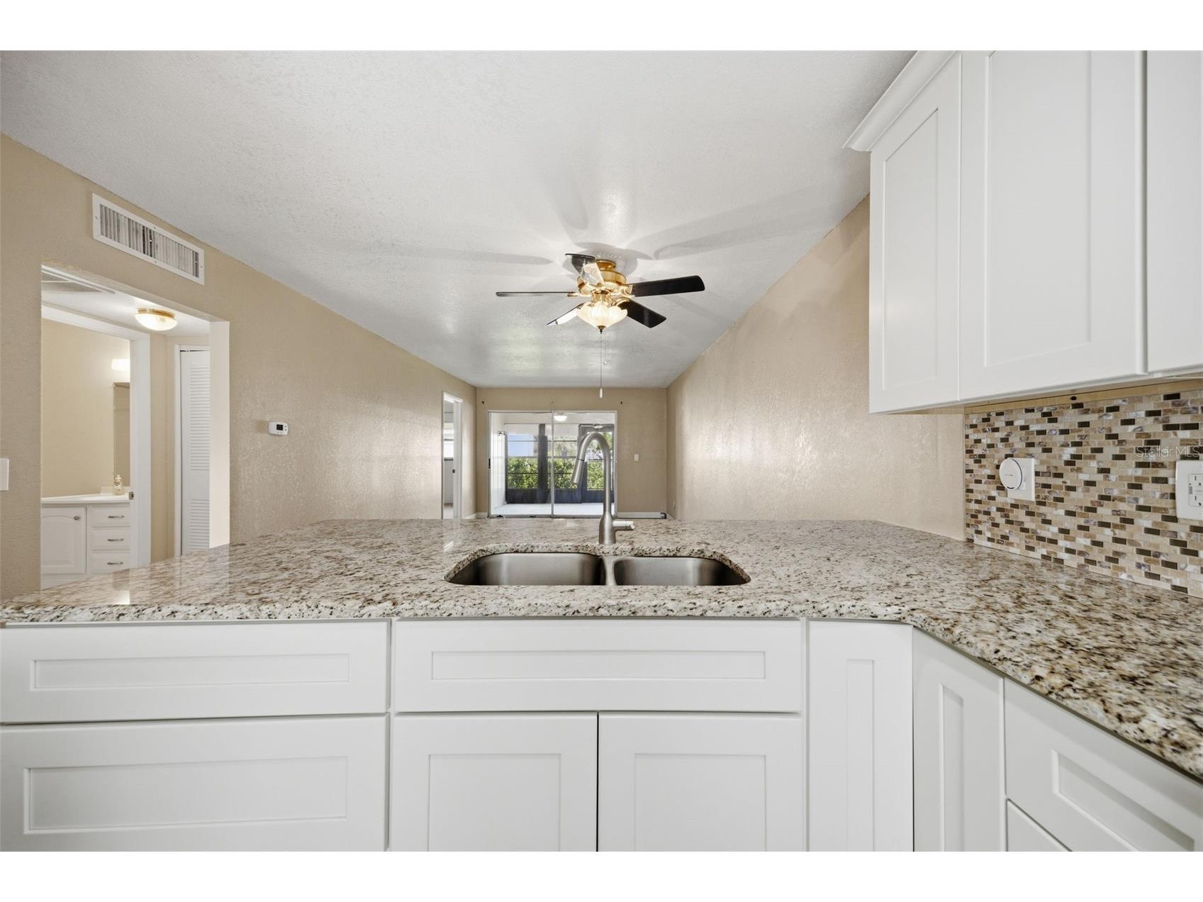 9023 Mission Oaks Boulevard #F Seminole FL 33776 TB8502120 image10