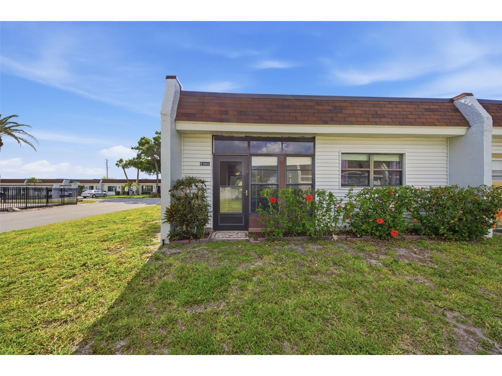9023 Mission Oaks Boulevard #F Seminole FL 33776 TB8502120 image2