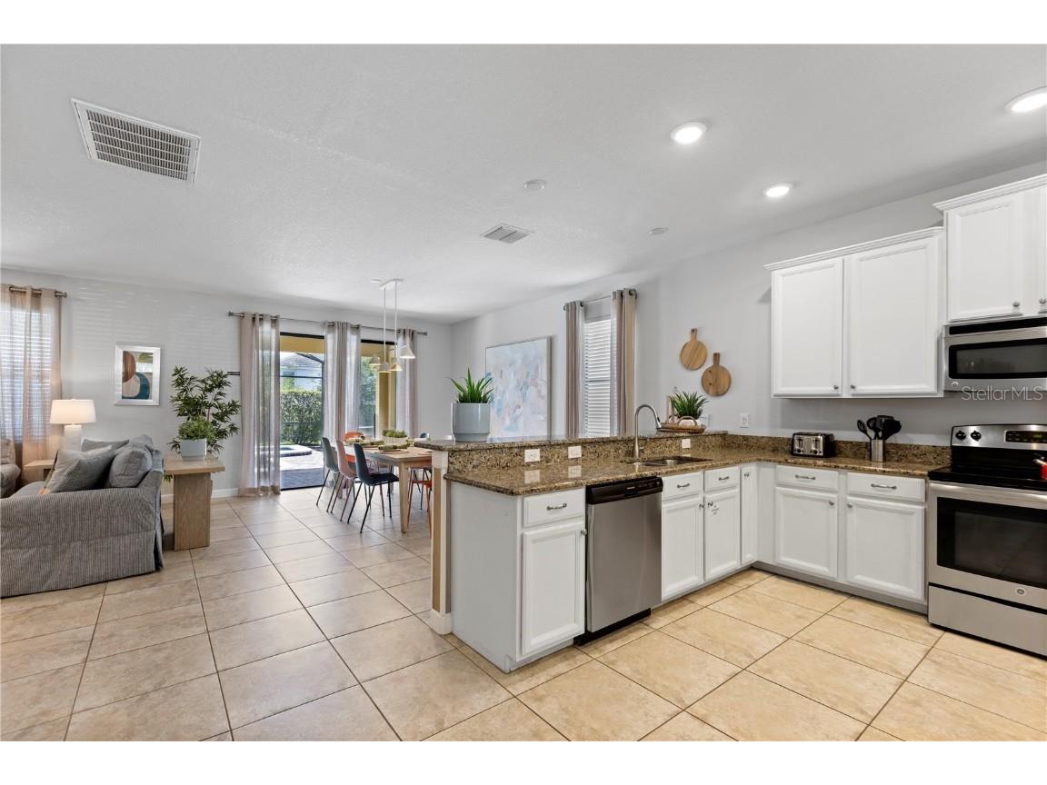 9023 Shadow Mountain Street Davenport FL 33896 O6318072 image4