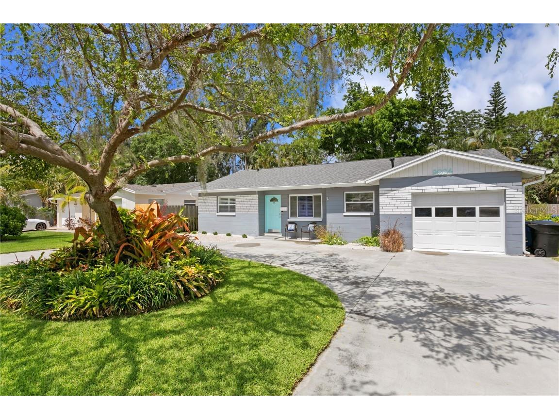 9024 Bay Street NE Saint Petersburg FL 33702 U8202985 image1