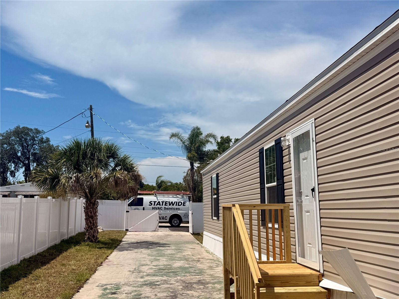 9024 Kosimo Street New Port Richey FL 34654 W7887093 image3