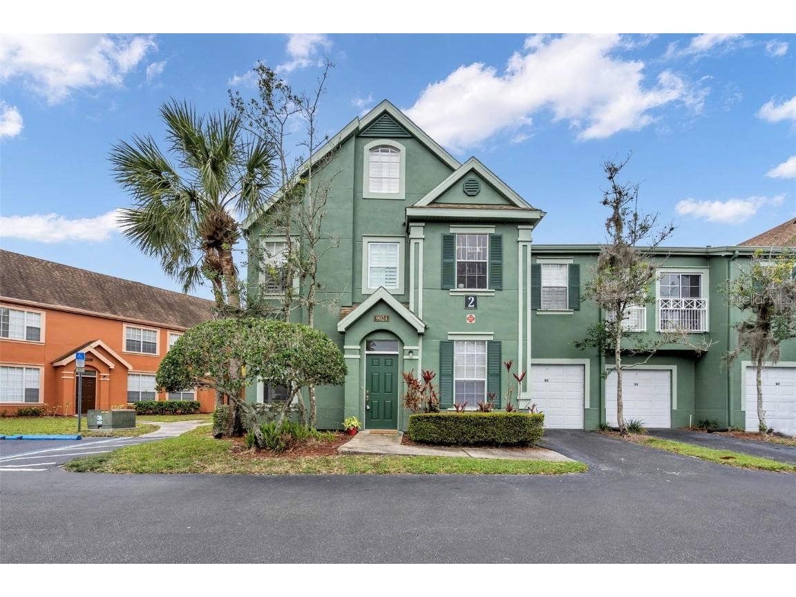 9024 Lake Chase Island Way Tampa FL 33626 T3505621 image1