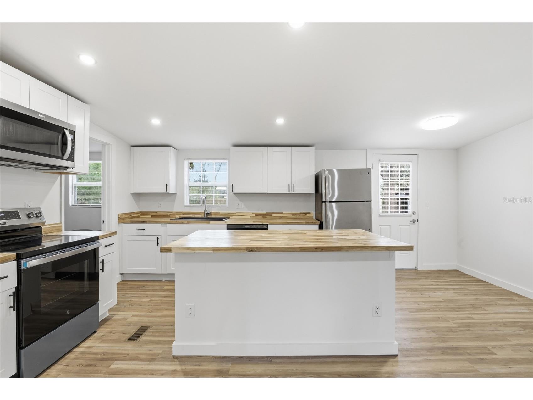 9024 SW 104th Terrace Gainesville FL 32608 GC536213 image14