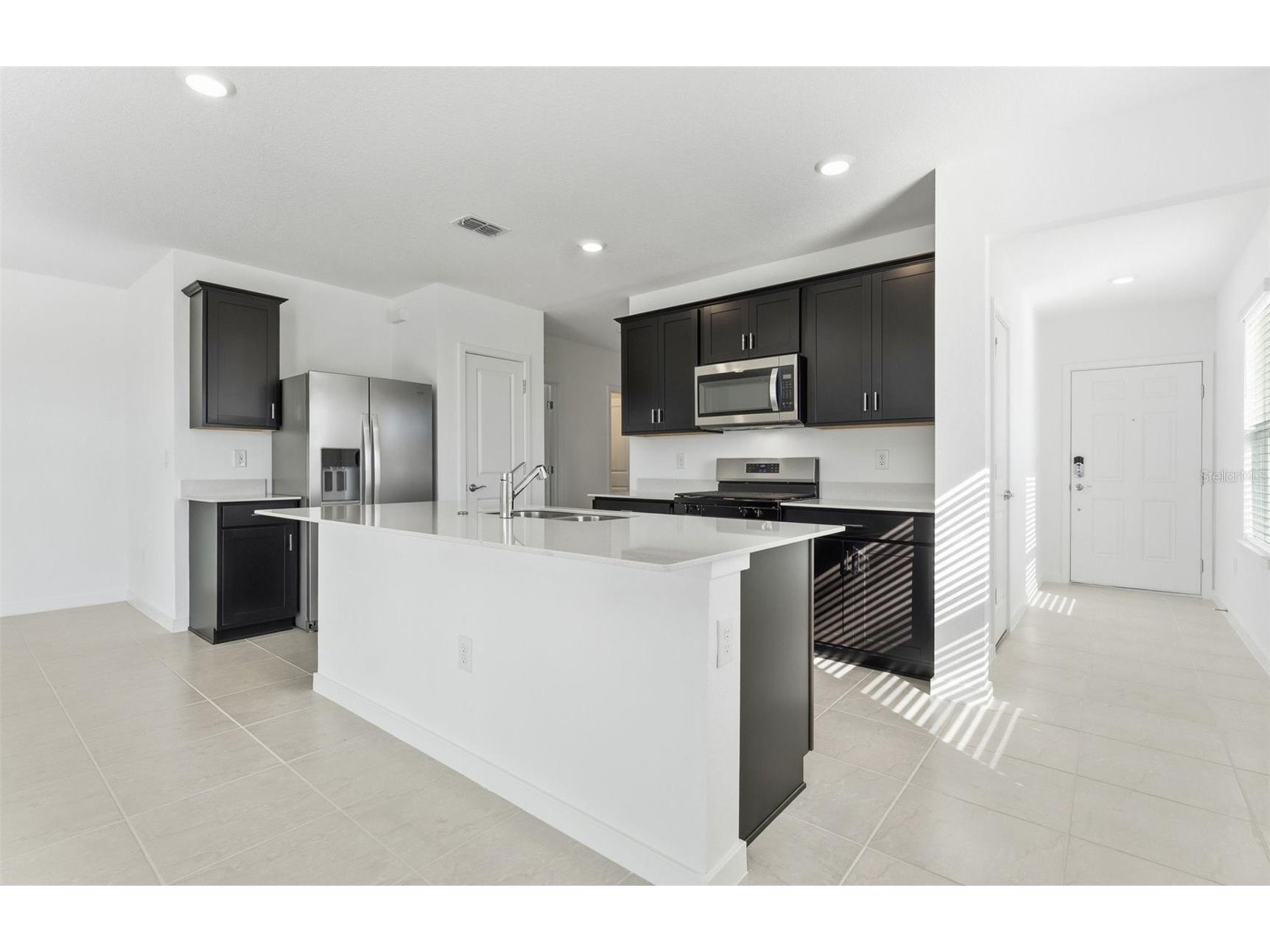 9024 Wildlight Trail Wildwood FL 34785 TB8454280 image3