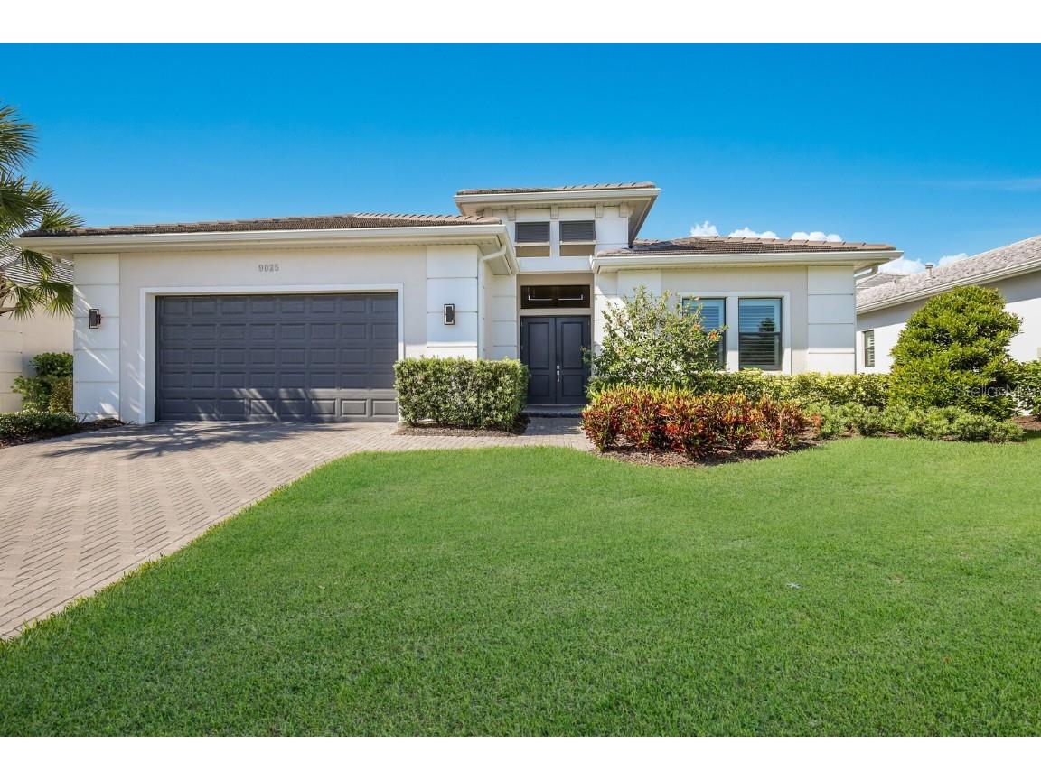 9025 Bernini Place Sarasota FL 34240 A4607625 image1
