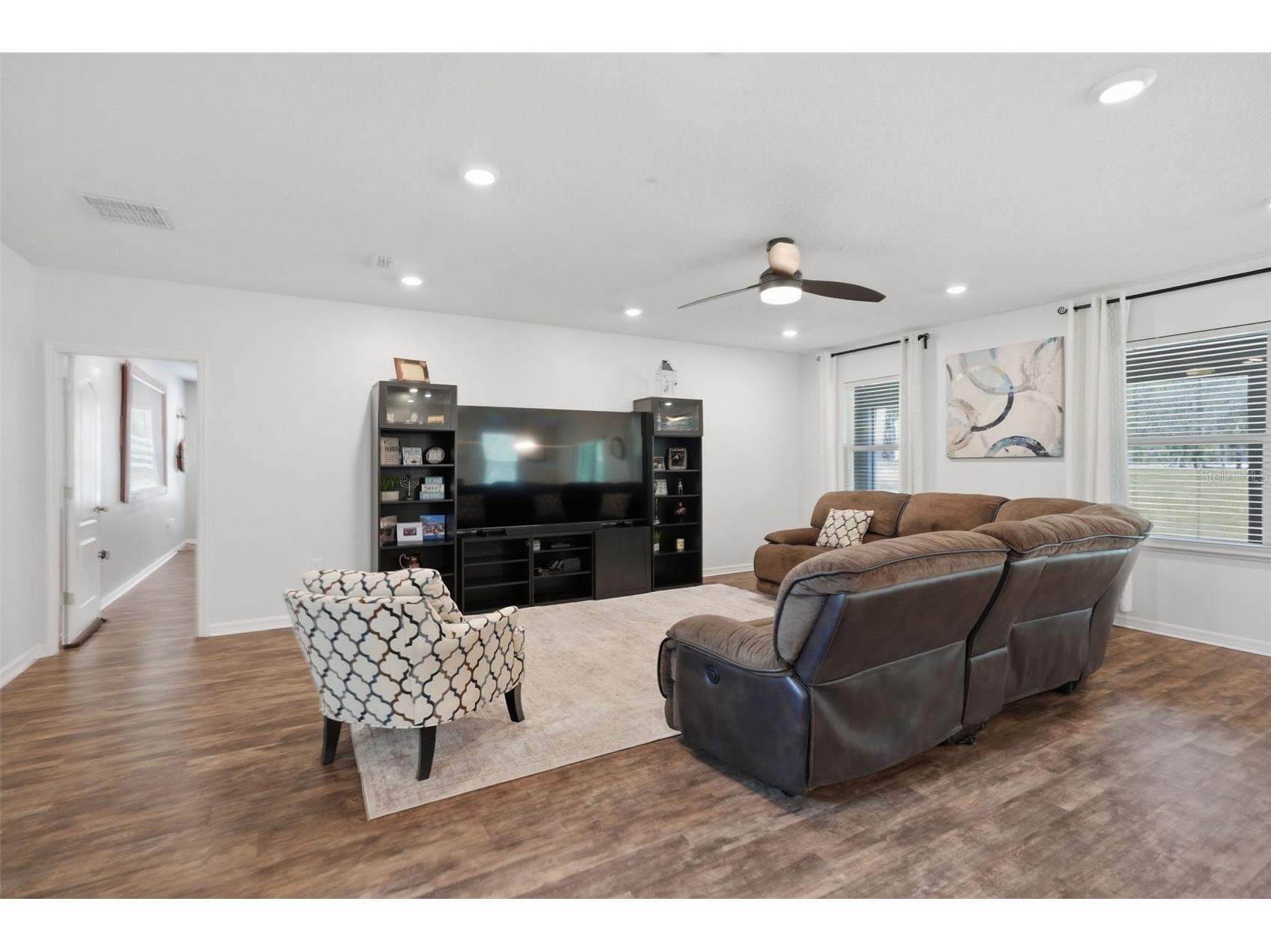 9025 Mazette Road Weeki Wachee FL 34613 W7886901 image10