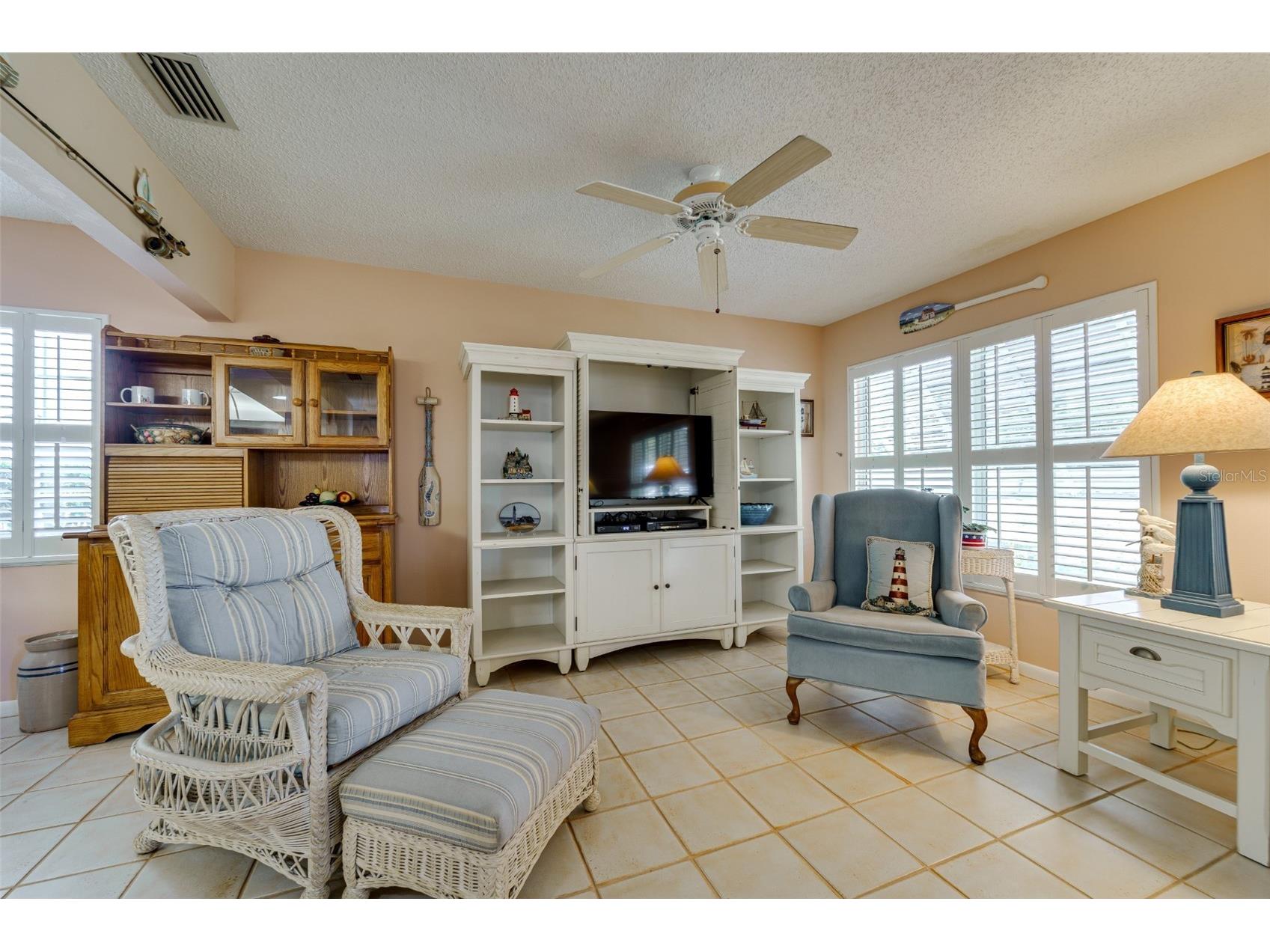 9026 37th Street N #6 Pinellas Park FL 33782 TB8467492 image18