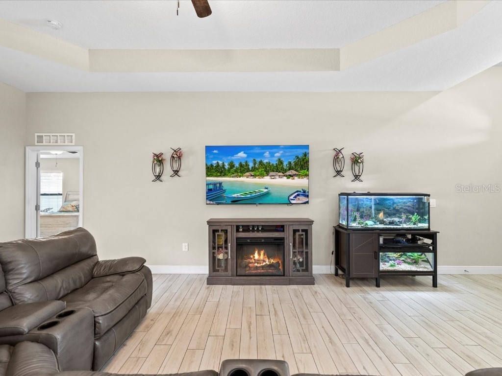 9027 Mavis Road Weeki Wachee FL 34613 W7879754 image23