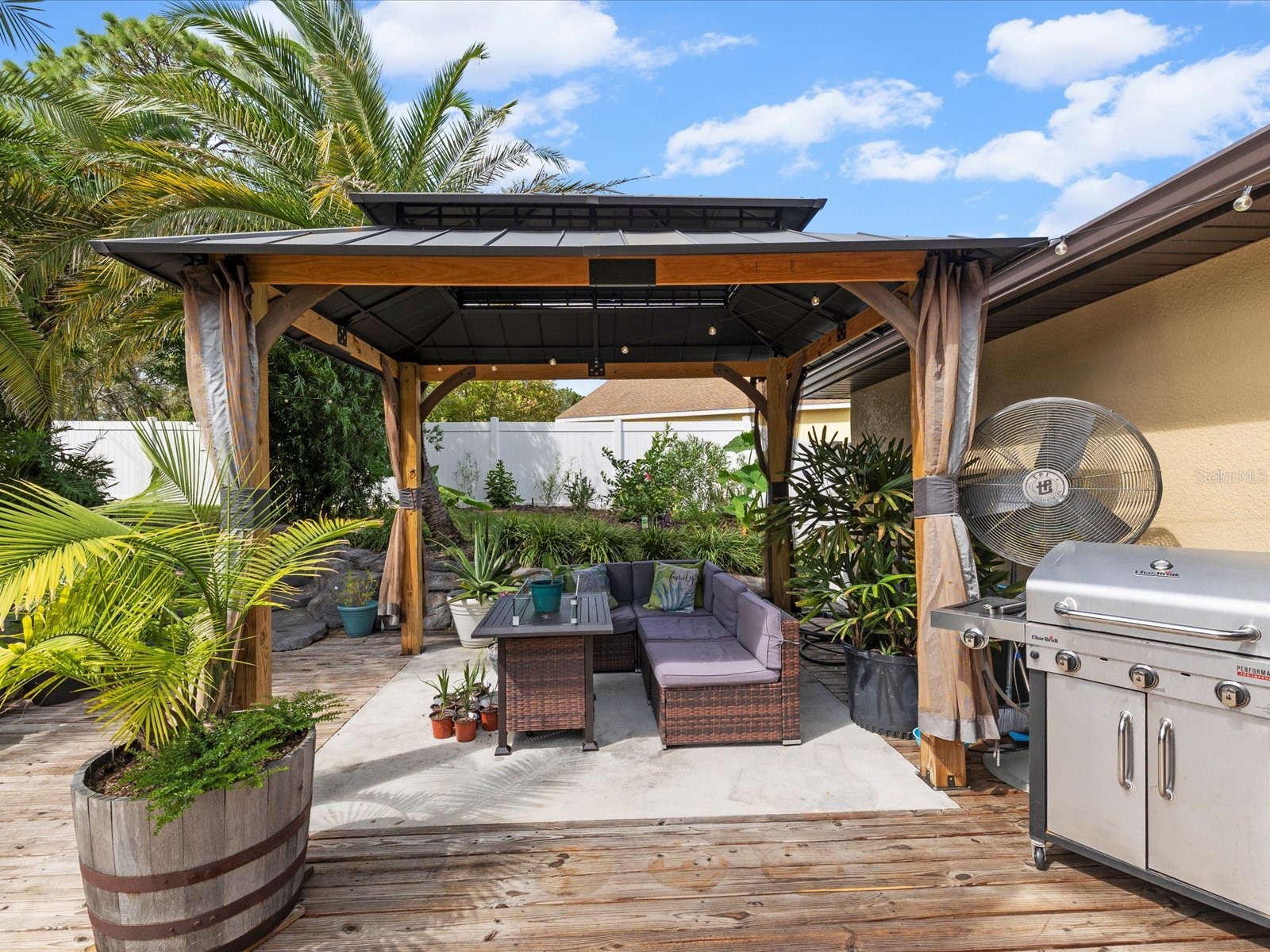 9027 Mavis Road Weeki Wachee FL 34613 W7886196 image25