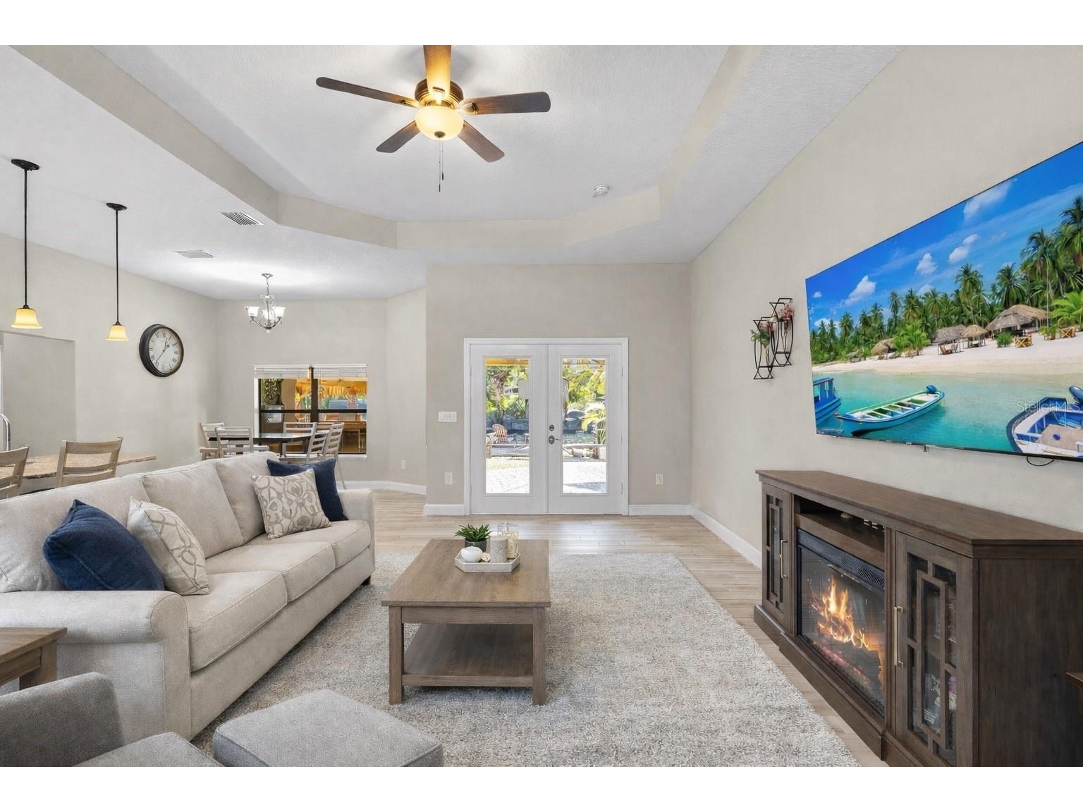 9027 Mavis Road Weeki Wachee FL 34613 W7886196 image5